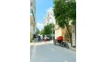 SÁT BÊN CHỢ - GẦN UỶ BAN PHƯỜNG BÌNH HƯNG HOÀ - QUỐC LỘ 1A - 54M2 - 4 TẦNG - ÔTÔ NGỦ TRONG NHÀ GIÁ 6.5 TỶ